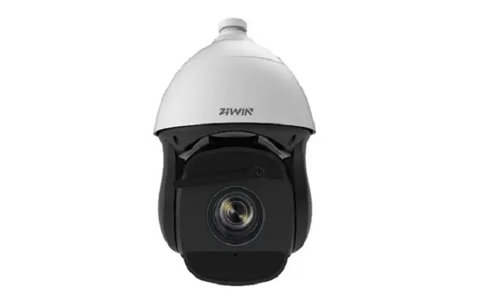 Installazione e manutenzione della telecamera a cupola di velocità IR