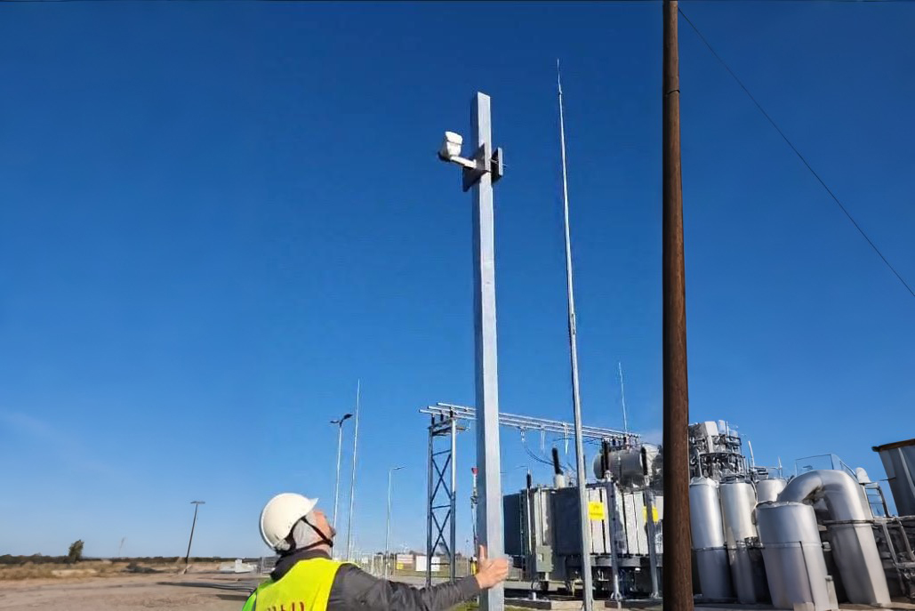 L'innovazione cinese ottiene un altro pietra miliare! ZN-SCB1051V40-ES Mini telecamera PTZ tipo pistola utilizzata con successo nella sottostazione ceca