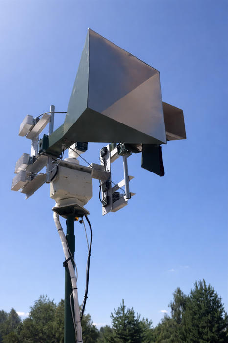 pan-tilt-platform-for-directional-antennas-in-counter-drone-systems.jpg